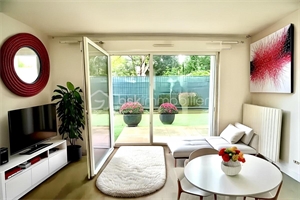 t2 à la vente -   94800  VILLEJUIF, surface 50 m2 vente t2 - UBI454553396